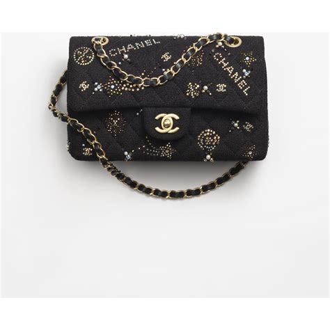 chanel caviar classic flap|Small classic handbag, Grained calfskin & gold.